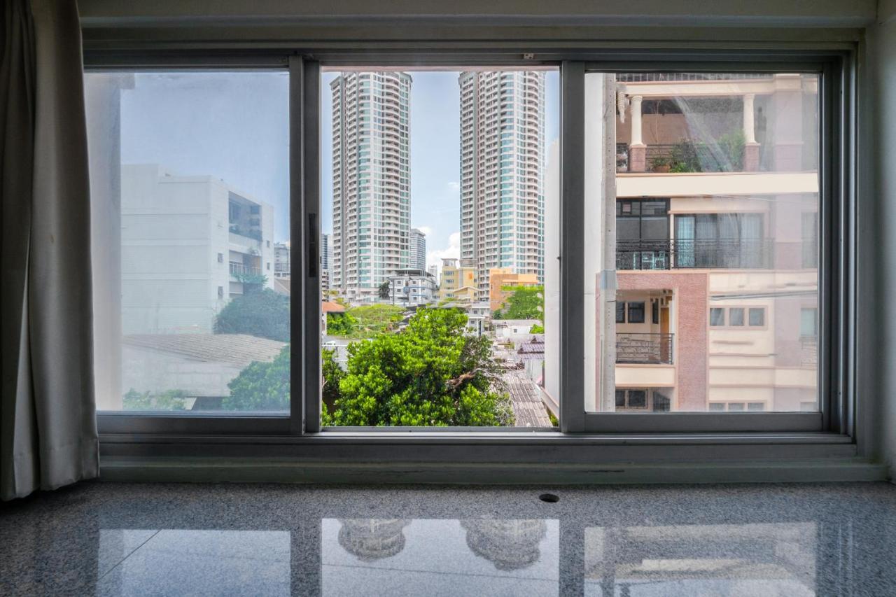 Oyo 1042 Boon'S Residence Bangkok Exterior photo